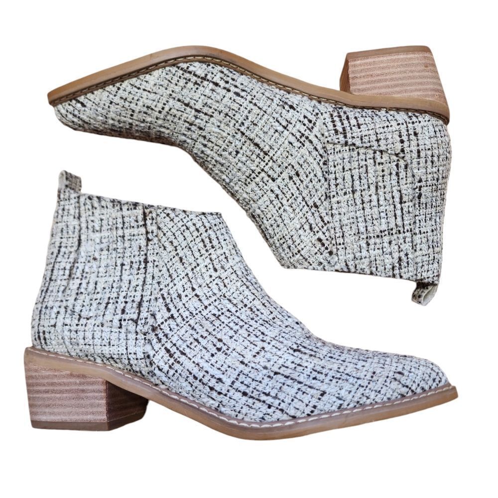 Mi,iM cream & brown tweed pointed toe ankle boots 8